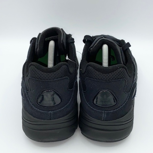 New Adidas Yung-96 - Picture 4 of 5